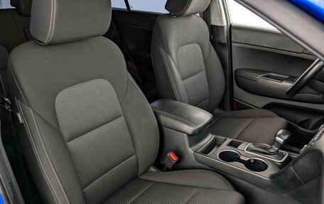 KIA Sportage IV рестайлинг, 2020 год, 2 100 000 рублей, 24 фотография