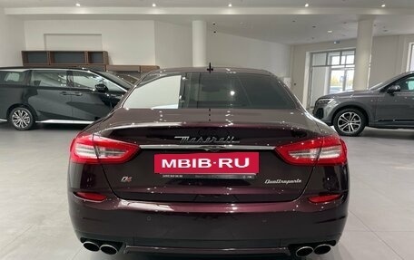 Maserati Quattroporte VI, 2013 год, 3 390 000 рублей, 5 фотография