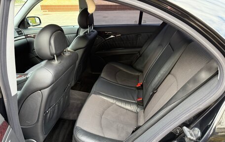Mercedes-Benz E-Класс, 2004 год, 1 350 000 рублей, 7 фотография