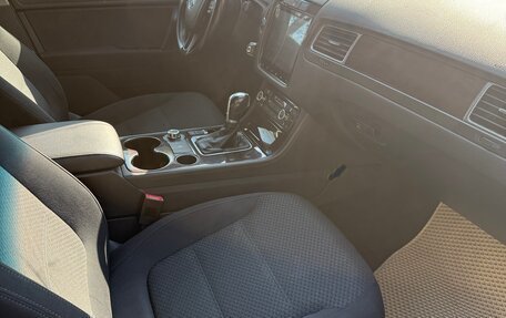 Volkswagen Touareg III, 2012 год, 1 400 000 рублей, 5 фотография