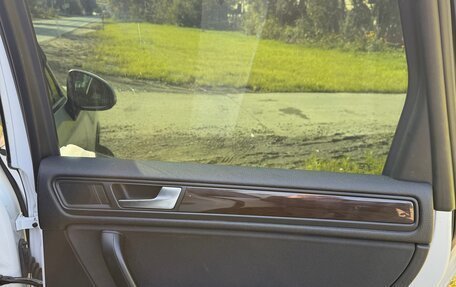 Volkswagen Touareg III, 2012 год, 1 400 000 рублей, 12 фотография