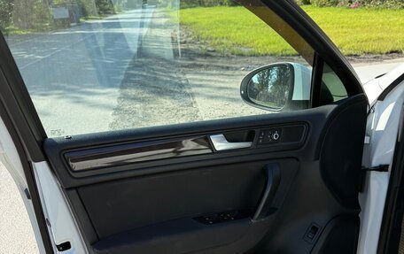 Volkswagen Touareg III, 2012 год, 1 400 000 рублей, 19 фотография