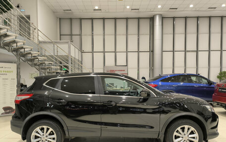 Nissan Qashqai, 2017 год, 1 290 000 рублей, 4 фотография