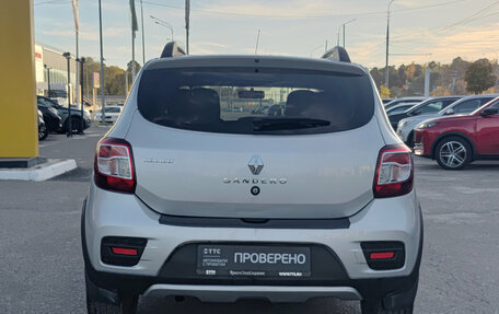 Renault Sandero II рестайлинг, 2016 год, 875 000 рублей, 7 фотография