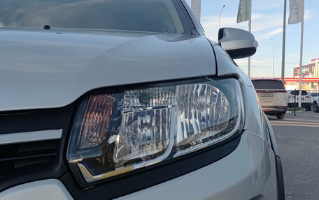 Renault Sandero II рестайлинг, 2016 год, 875 000 рублей, 21 фотография