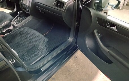 Volkswagen Jetta VI, 2013 год, 860 000 рублей, 10 фотография