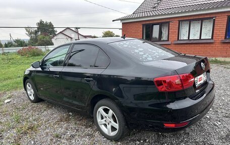 Volkswagen Jetta VI, 2013 год, 860 000 рублей, 15 фотография