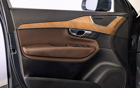 Volvo XC90 II рестайлинг, 2019 год, 3 540 000 рублей, 19 фотография