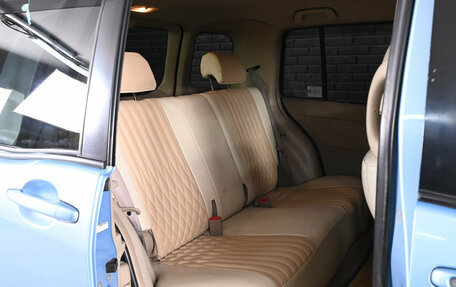 Toyota Raum II, 2006 год, 620 000 рублей, 12 фотография
