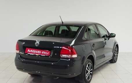Volkswagen Polo VI (EU Market), 2013 год, 860 000 рублей, 5 фотография
