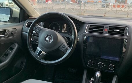 Volkswagen Jetta VI, 2013 год, 599 000 рублей, 6 фотография