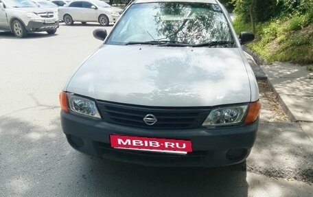 Nissan AD II, 2002 год, 175 000 рублей, 3 фотография