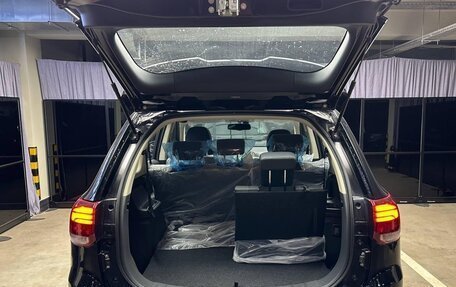 Mitsubishi Outlander III рестайлинг 3, 2022 год, 2 900 000 рублей, 5 фотография