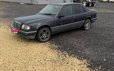 Mercedes-Benz E-Класс, 1995 год, 300 000 рублей, 4 фотография