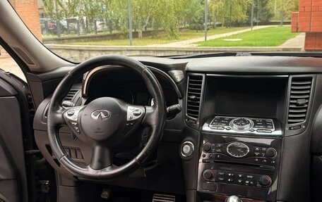 Infiniti FX II, 2010 год, 1 810 000 рублей, 12 фотография