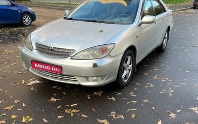 Toyota Camry V40, 2002 год, 730 000 рублей, 1 фотография