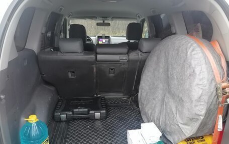 Toyota Land Cruiser Prado 150 рестайлинг 2, 2012 год, 2 650 000 рублей, 14 фотография