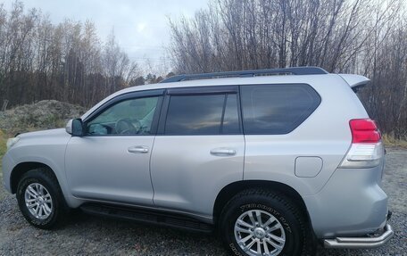 Toyota Land Cruiser Prado 150 рестайлинг 2, 2012 год, 2 650 000 рублей, 17 фотография