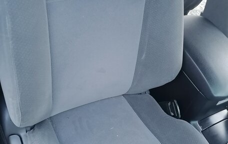 Toyota Land Cruiser Prado 150 рестайлинг 2, 2012 год, 2 650 000 рублей, 20 фотография