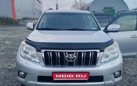 Toyota Land Cruiser Prado 150 рестайлинг 2, 2012 год, 2 650 000 рублей, 32 фотография