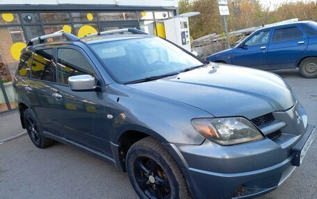 Mitsubishi Outlander III рестайлинг 3, 2003 год, 379 000 рублей, 6 фотография