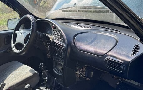 Chevrolet Niva I рестайлинг, 2003 год, 250 000 рублей, 4 фотография