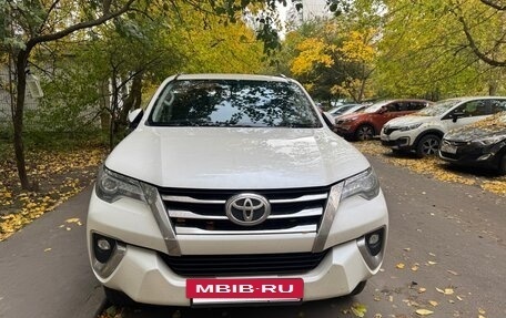 Toyota Fortuner II, 2018 год, 3 300 000 рублей, 2 фотография
