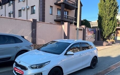 KIA cee'd III, 2018 год, 1 390 000 рублей, 10 фотография