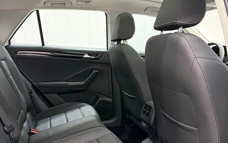 Volkswagen T-Roc I, 2022 год, 1 650 000 рублей, 15 фотография