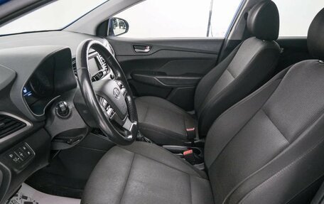 Hyundai Solaris II рестайлинг, 2017 год, 1 399 000 рублей, 8 фотография