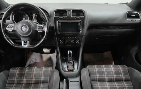 Volkswagen Golf GTI VII, 2012 год, 1 399 000 рублей, 18 фотография