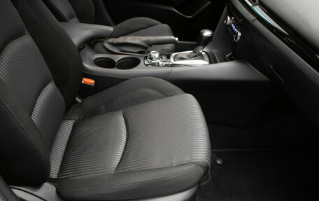 Mazda 3, 2014 год, 1 350 000 рублей, 19 фотография