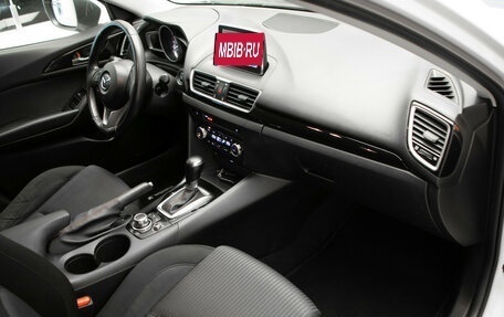 Mazda 3, 2014 год, 1 350 000 рублей, 18 фотография