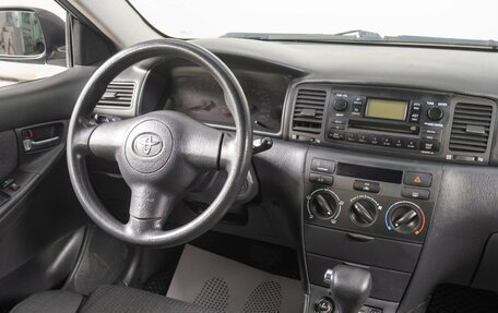 Toyota Corolla, 2004 год, 699 000 рублей, 10 фотография