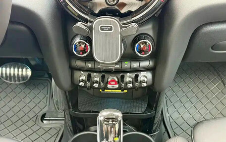 MINI Hatch, 2022 год, 1 800 000 рублей, 13 фотография