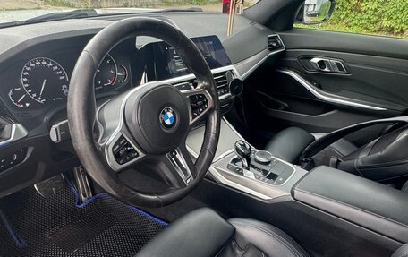BMW 3 серия, 2019 год, 2 900 000 рублей, 10 фотография
