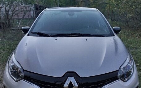 Renault Kaptur I рестайлинг, 2019 год, 1 300 000 рублей, 4 фотография