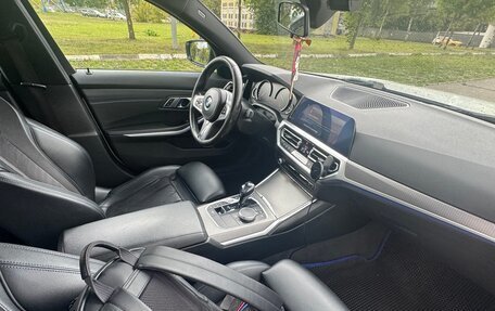 BMW 3 серия, 2019 год, 2 900 000 рублей, 13 фотография
