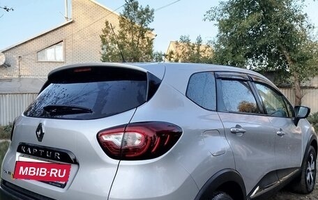 Renault Kaptur I рестайлинг, 2019 год, 1 300 000 рублей, 3 фотография
