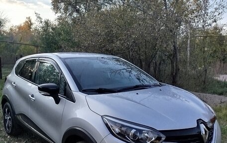 Renault Kaptur I рестайлинг, 2019 год, 1 300 000 рублей, 2 фотография