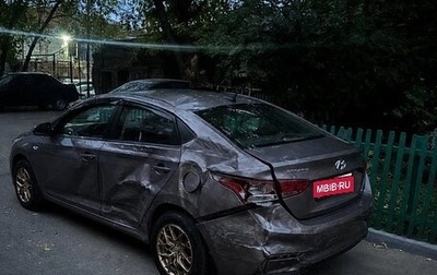 Hyundai Solaris II рестайлинг, 2018 год, 500 000 рублей, 1 фотография