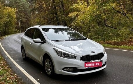 KIA cee'd III, 2013 год, 944 000 рублей, 3 фотография