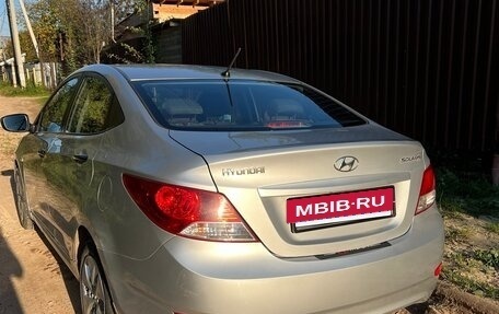Hyundai Solaris II рестайлинг, 2013 год, 550 000 рублей, 11 фотография