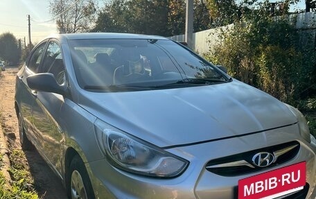 Hyundai Solaris II рестайлинг, 2013 год, 550 000 рублей, 6 фотография