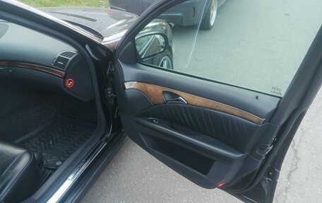 Mercedes-Benz E-Класс, 2004 год, 520 000 рублей, 13 фотография