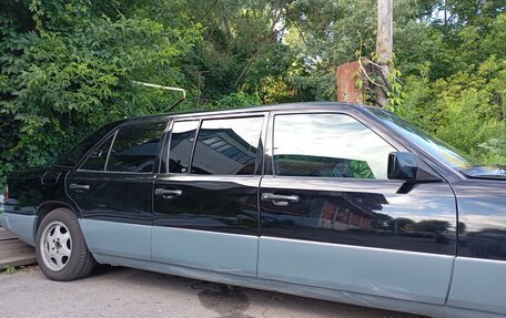 Mercedes-Benz E-Класс, 1992 год, 2 700 000 рублей, 2 фотография
