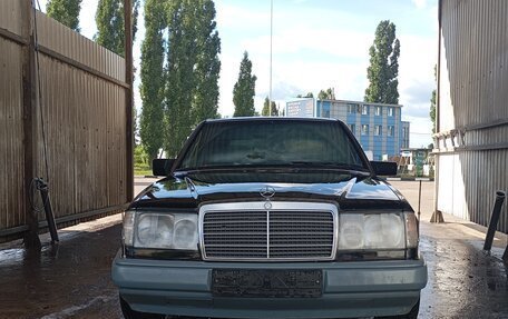 Mercedes-Benz E-Класс, 1992 год, 2 700 000 рублей, 9 фотография