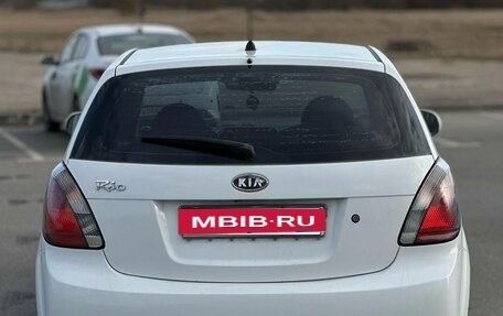 KIA Rio II, 2009 год, 450 000 рублей, 2 фотография