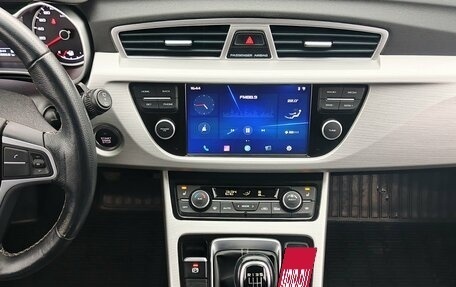 Geely Atlas I, 2019 год, 1 349 000 рублей, 21 фотография