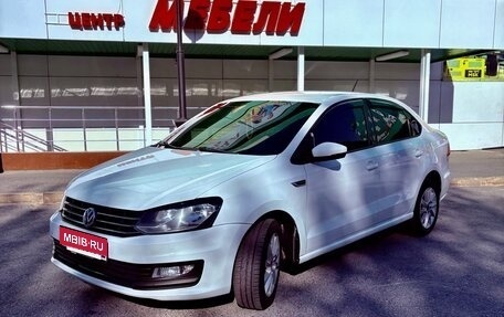 Volkswagen Polo VI (EU Market), 2019 год, 1 250 000 рублей, 2 фотография